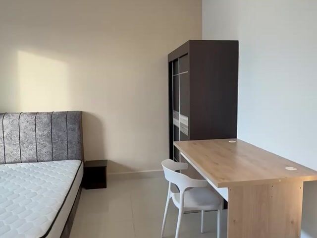 Video Image 1