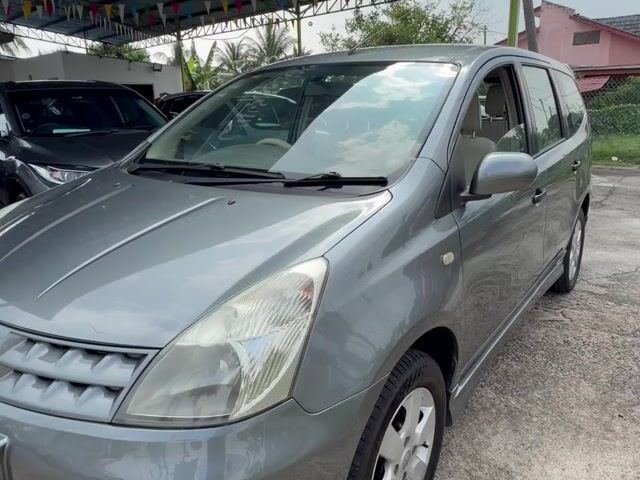2009 Nissan GRAND LIVINA 1.6 IMPUL(AT)TIPTOP 7SEAT - 1