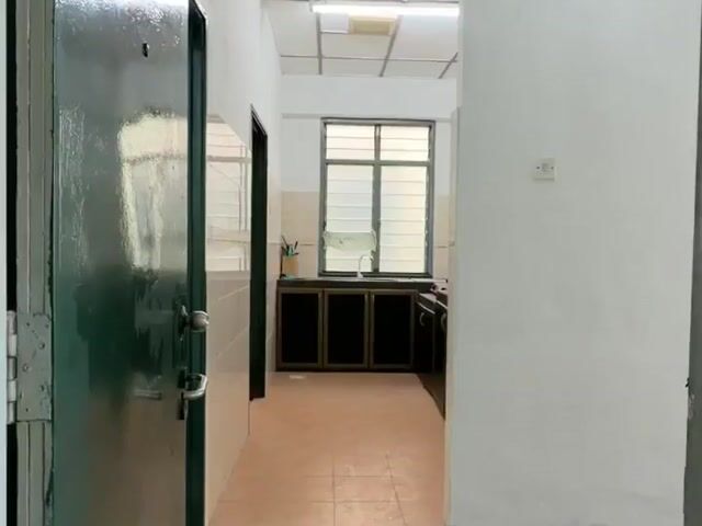 Video Image 1