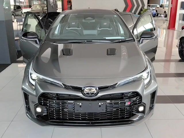 6A 300HP 400NM 5000KM JBL HuD 2024 GR COROLLA RZ - 1