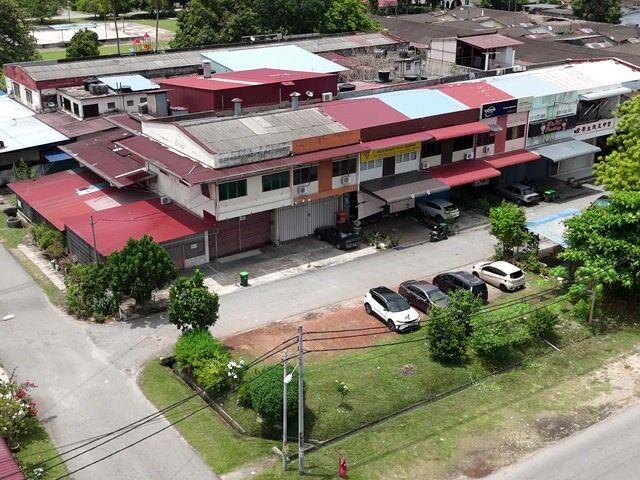 Video Image 1