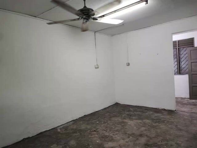 Video Image 1