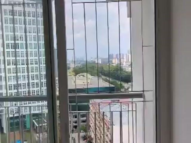 Video Image 1