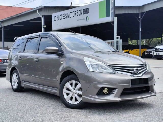 2015 Nissan GRAND LIVINA 1.6(A) IMPUL MPV 8 SEATER - 1
