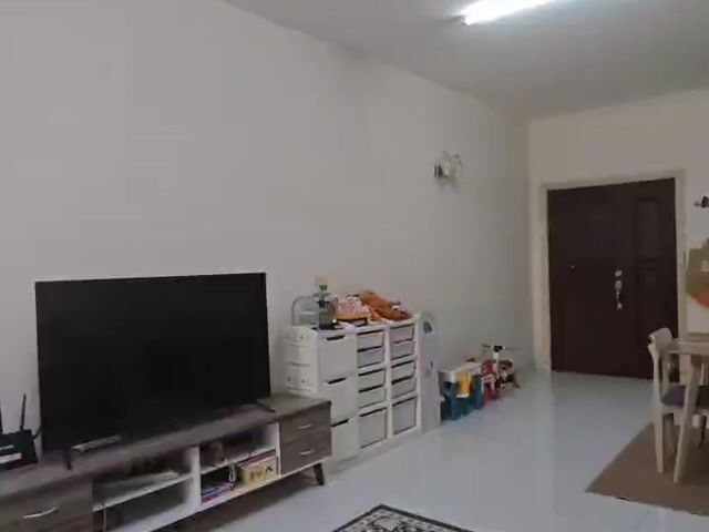 Video Image 1