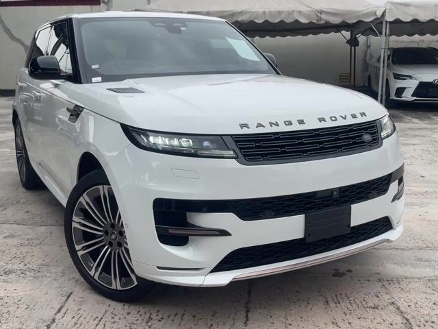 2022 Range Rover Sport 3.0 First Edition - 1