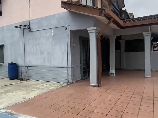 Video Image 1