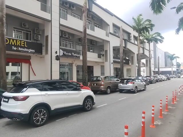 Video Image 1