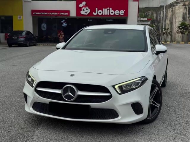Mercedes Benz A200 FULL SERVICE TIPTOP CONDITION - 1