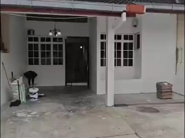 Video Image 1