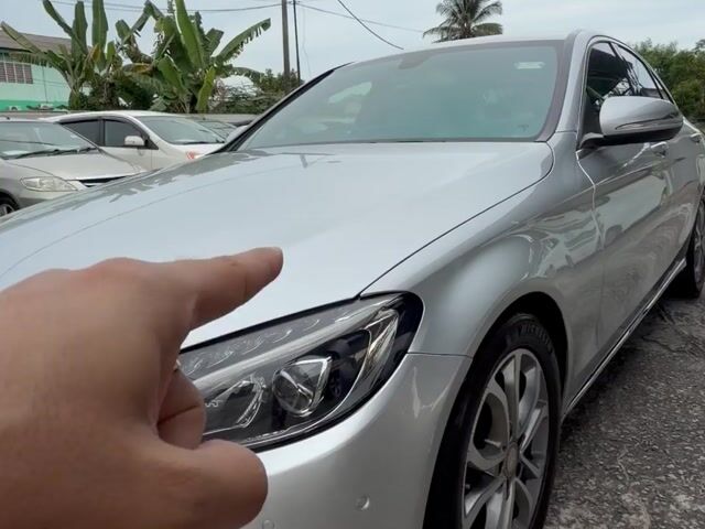 2015 Mercedes Benz C200 AVANTGARDE 2.0 (A) LIKENEW - 1