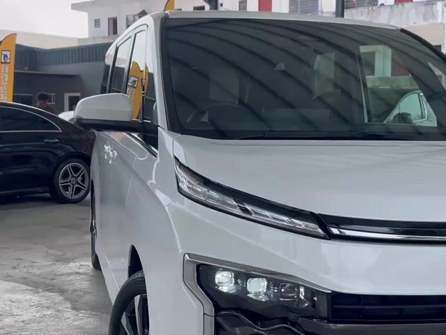 2024 Toyota VOXY 2.0 S-Z (A) - 1