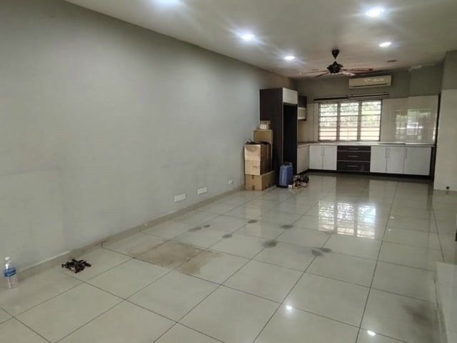 Video Image 1
