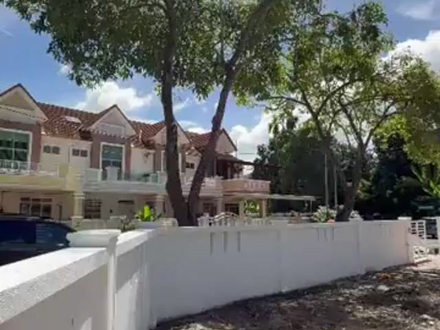 Video Image 1