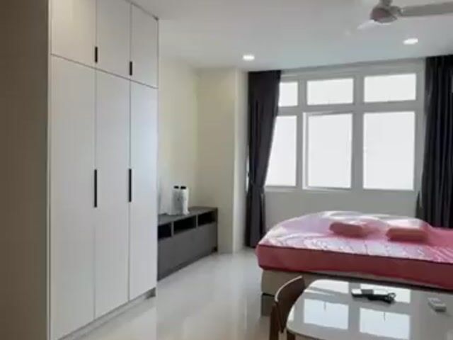 Video Image 1