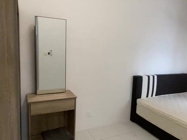 Video Image 1