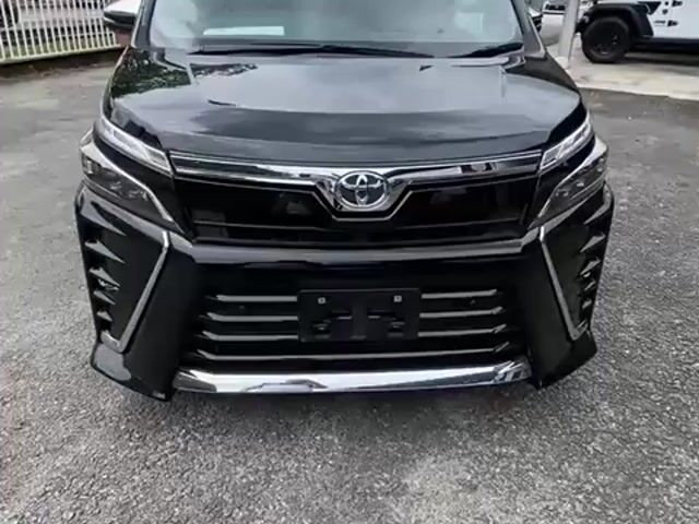 2021 Toyota VOXY 2.0 ZS KIRAMEKI III (A) - 1