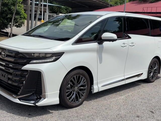 2025 Toyota VELLFIRE 2.4 Z PREMIER 5A 62 KM Unreg - 1