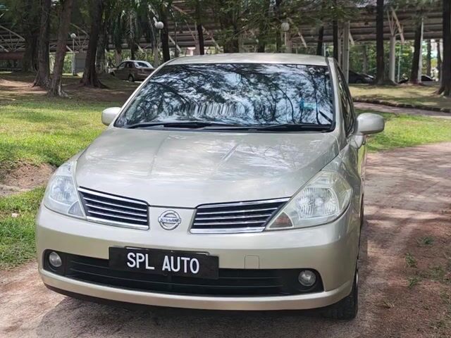 2010 Nissan LATIO sedan 1.6 ST-L (A) WELL KEEP 10 - 1