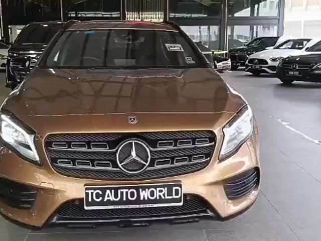 Mercedes Benz GLA250 2.0 Facelift AMG #Low Mileage - 1