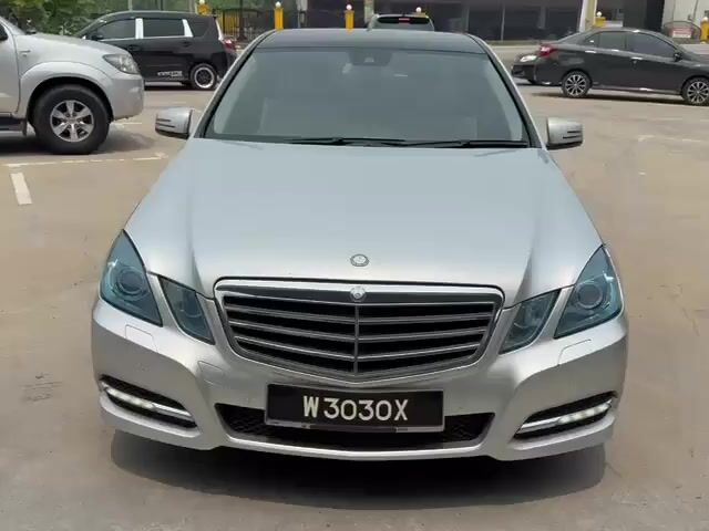 ORI 2012 Mercedes Benz E250 1.8 CGI AVNTGRDE - 1