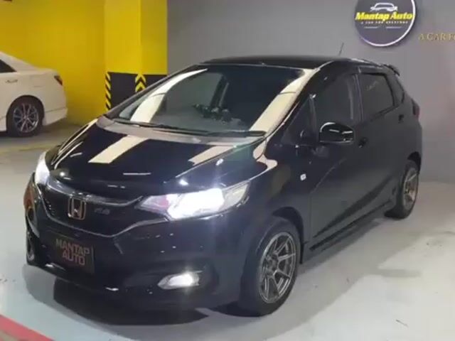 2015 Honda JAZZ 1.5 V (A) Mugen Bodykit Alcantara - 1