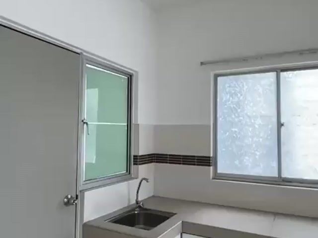 Video Image 1