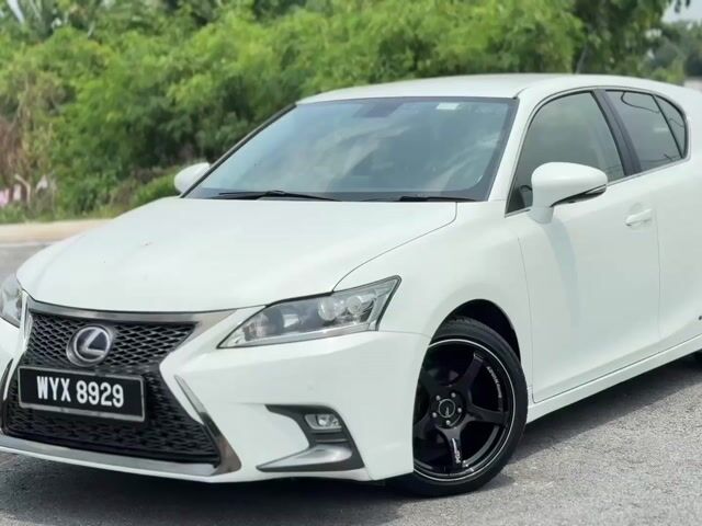 Lexus CT200H 1.8 Facelift New Bodykit & Rim 2013 - 1