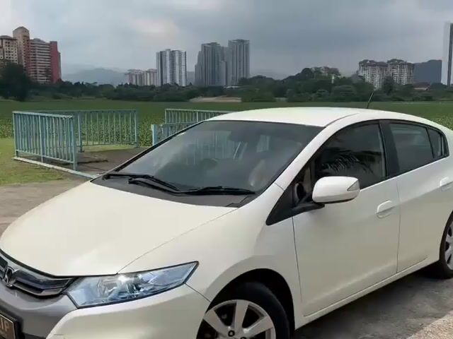 2012 HONDA INSIGHT HYBRID 1.3 Masih Boleh Loan Lgi - 1