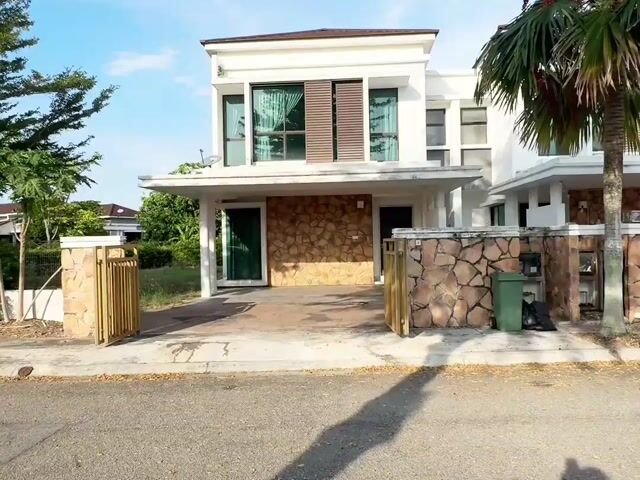 Video Image 1
