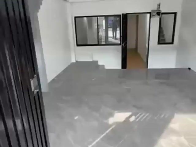 Video Image 1