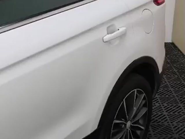 Proton X70 1.8 PREMIUM X (A) S.ROOF / P.BOOT / 360 - 1
