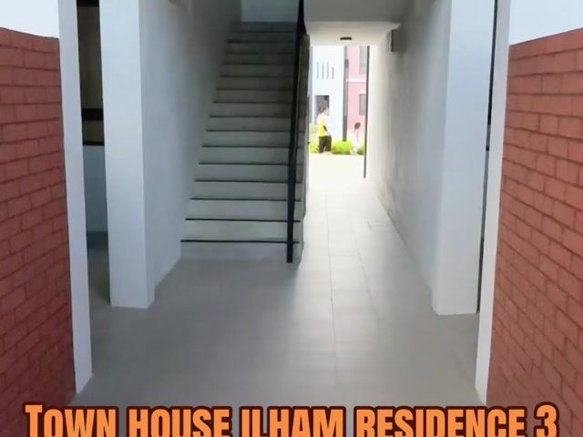 Video Image 1