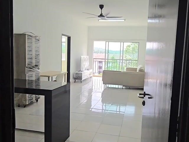 Video Image 1