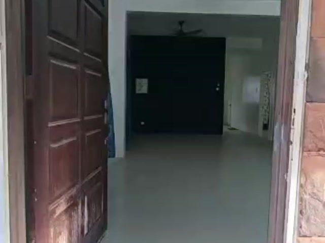 Video Image 1