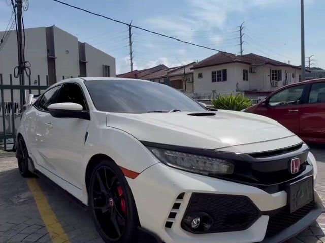 Honda CIVIC 2.0 TYPE R (M) JAPAN FK8 2018 Loan 7yr - 1