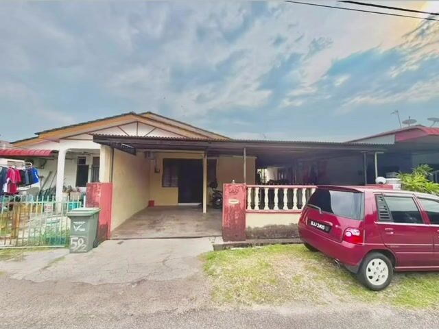 Video Image 1