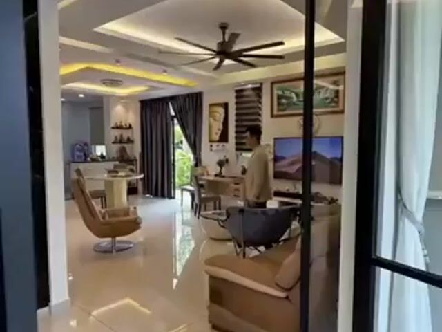 Video Image 1
