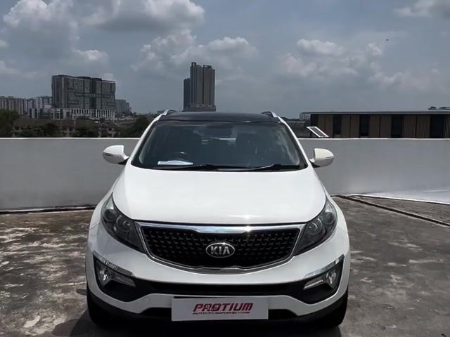2015 Kia Sportage AWD 2.0 (A) B/ListBolehLoanKedai - 1