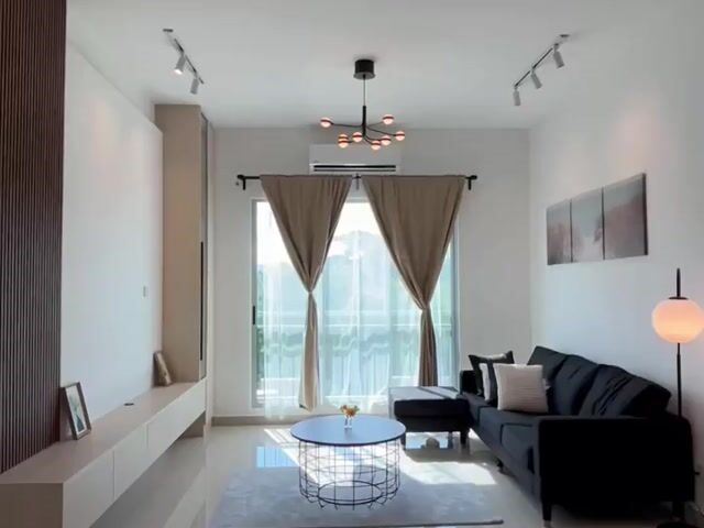 Video Image 1