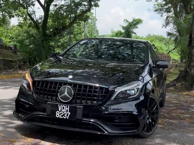MERCEDES BENZ A180 AMG HB TURBO STYLISH RELiABLE - 1
