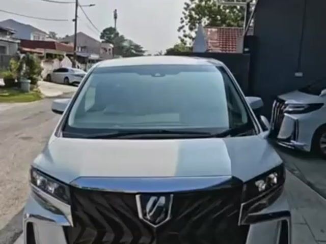 ON THE ROAD 2018 Toyota ALPHARD 2.5 G (A) - 1