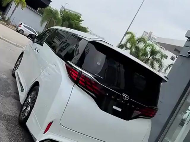 2024 Toyota ALPHARD 2.5 Z (A) MODELISTA BODYKIT - 1