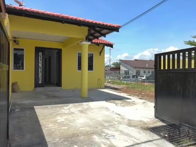 Video Image 1
