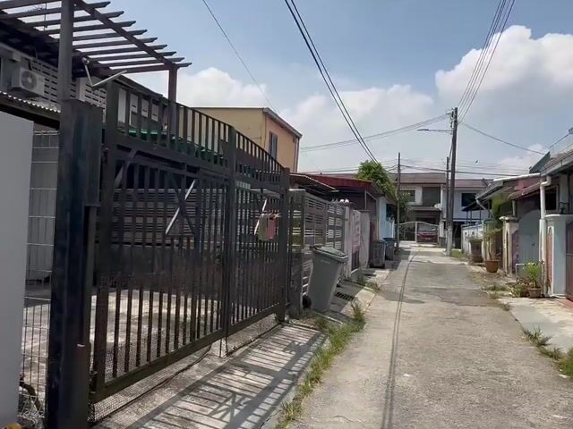 Video Image 1