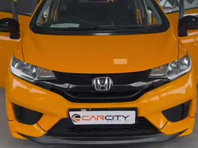 2015 Honda JAZZ 1.5 V WARRANTY COVER F/SERVISE - 1