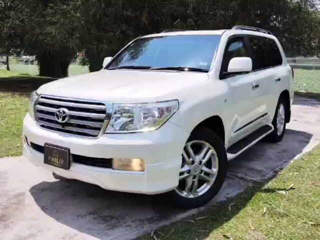 2009/2012 TOYOTA LAND CRUISER 4.6 Tiptop Condition - 1