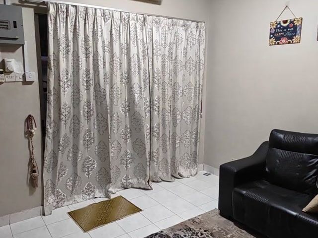 Video Image 1