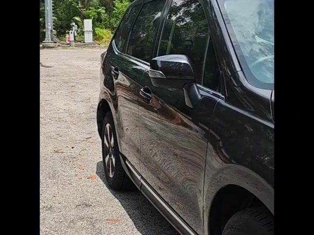 Subaru FORESTER 2.0 2.0I-P 2017 Suvs LoanKedai - 1