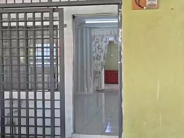 Video Image 1